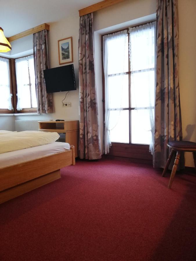 Haus Alpengruss Hotel Санкт Леонард им Пицтал Екстериор снимка