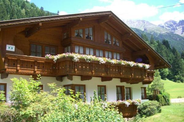 Haus Alpengruss Hotel Санкт Леонард им Пицтал Екстериор снимка